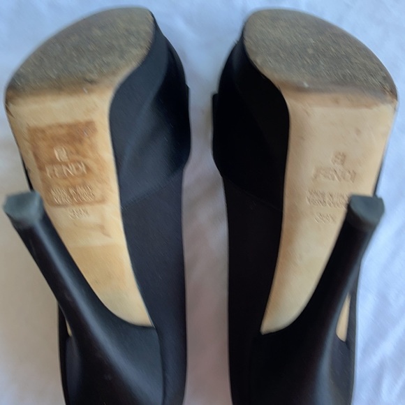 Fendi shoes - Picture 5 of 8